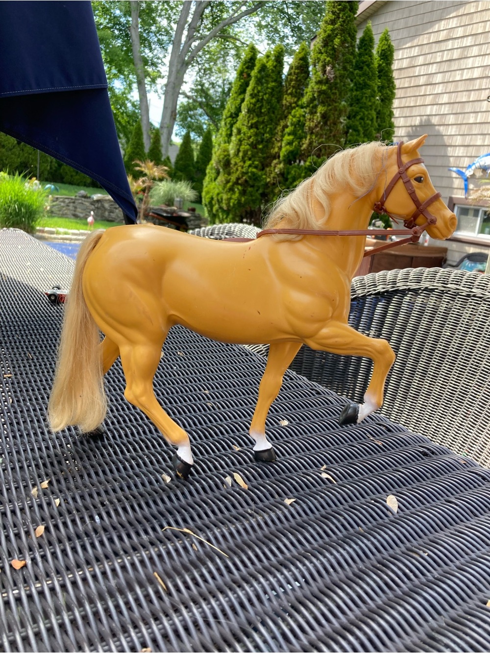 Vintage 1980 Barbie horse Dallas